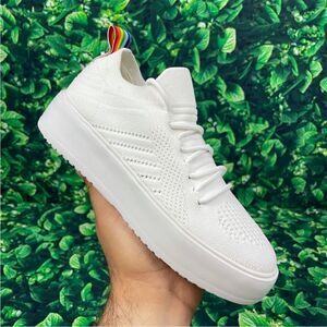 Steve Madden Brixie White Platform Pride Sneaker 8.5